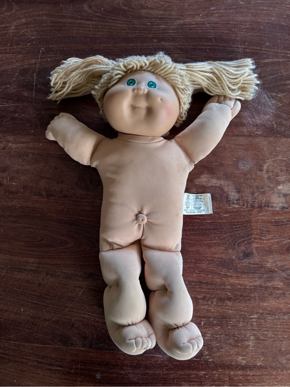 Vintage Cabbage Patch-  Single Dimple Doll in Beige with Blonde Yarn Hair 1984